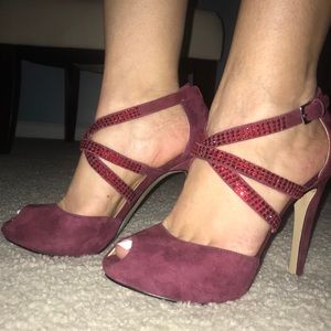 Red Nine West Heels